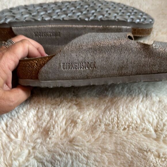 Birkenstock Silver Metallic Big Buckle Sandals! - Picture 7 of 11